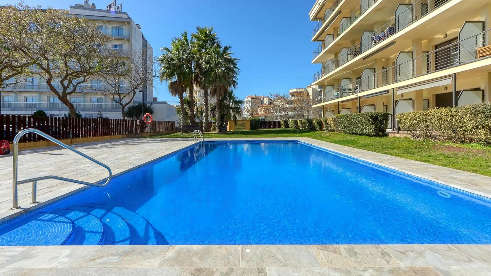 Pretty Apartment With Balcony Roses Spain