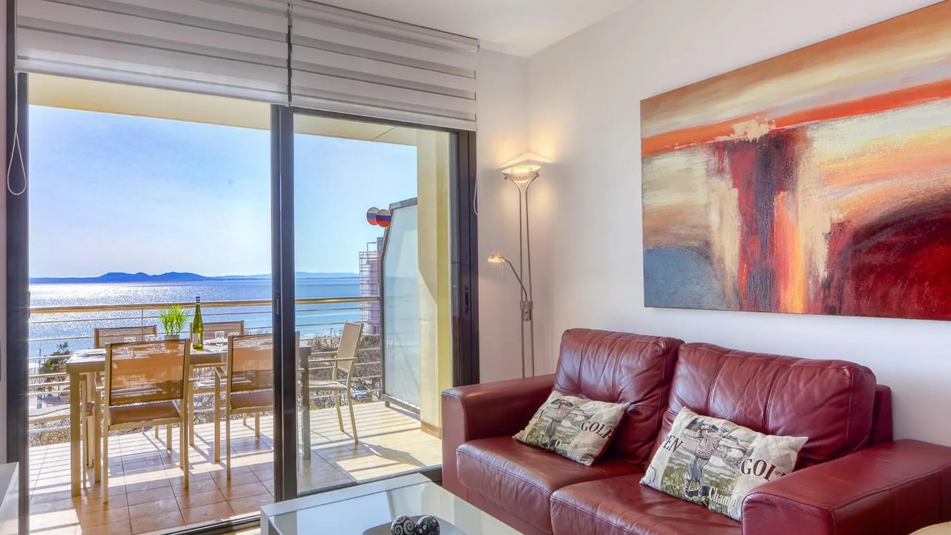 Pretty Apartment With Balcony Roses Spain