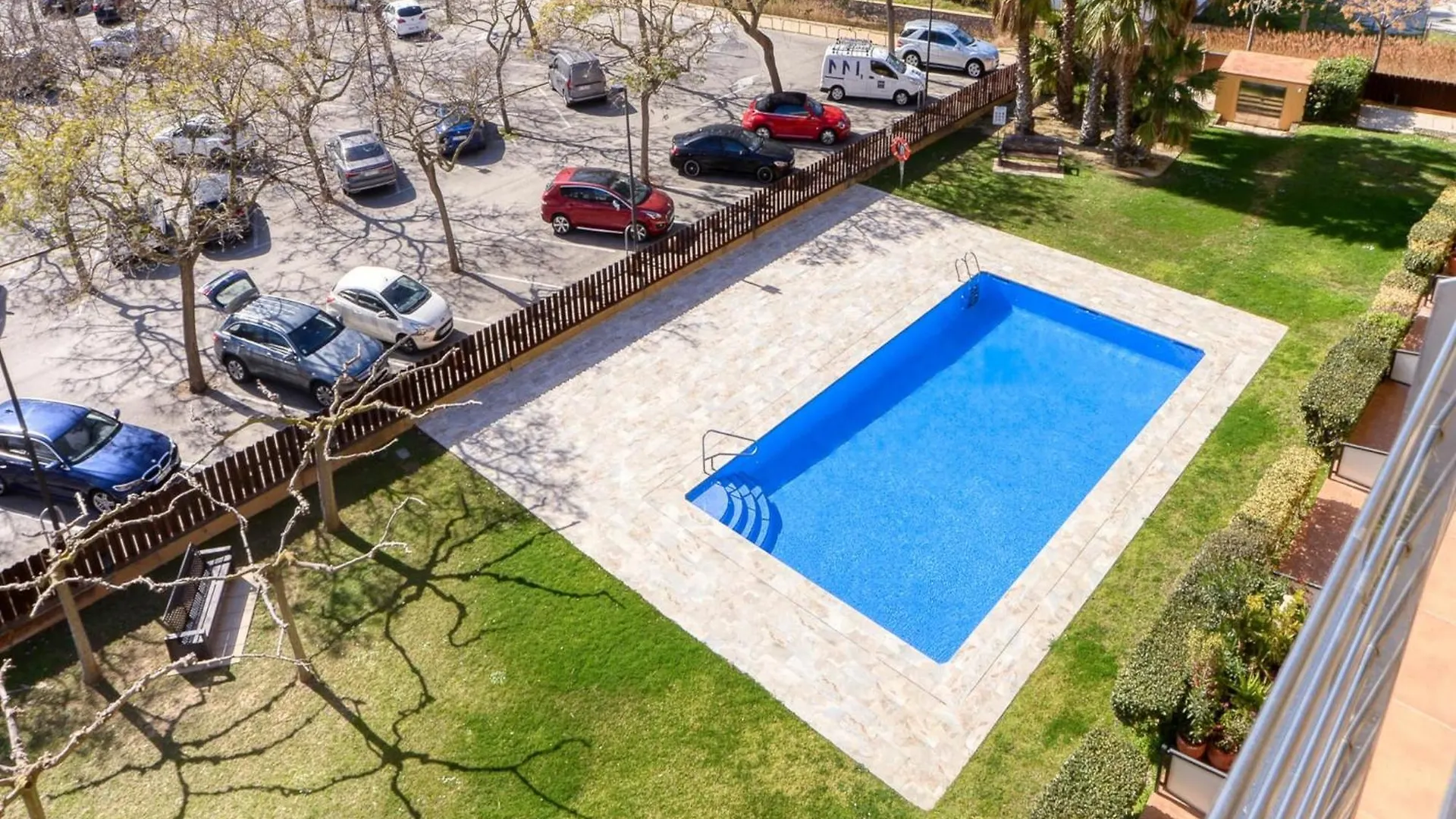 רוזס Pretty Apartment With Balcony